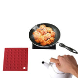 Factory  Eco-friendly Non-slip Kitchen Tool Heat Insulation Pad Anti-scalding Round Silicone Mats & Pads