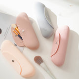 Silicone travel makeup brush holder